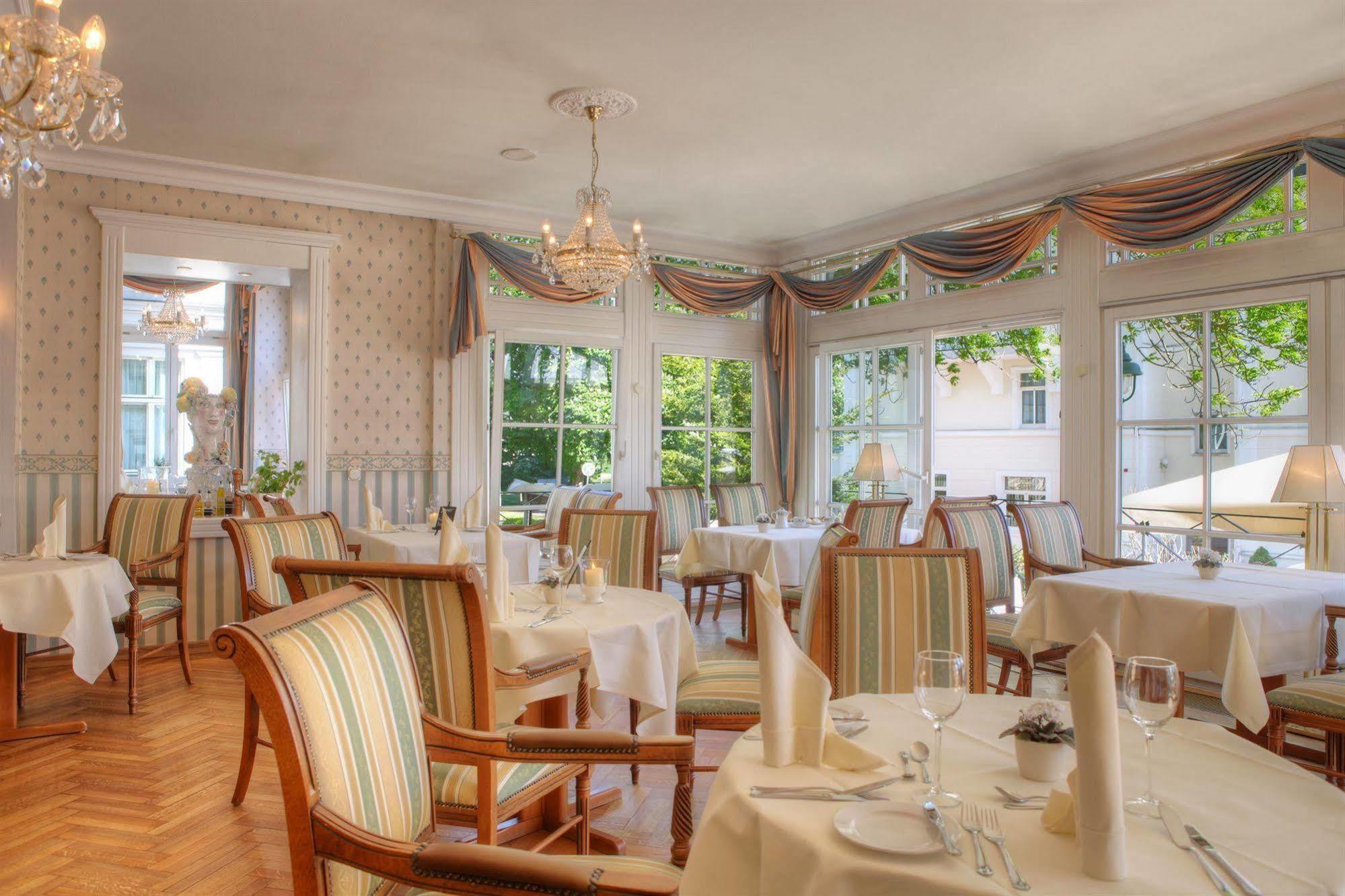 Seetelhotel Villa Esplanade Mit Aurora Heringsdorf  Eksteriør bilde